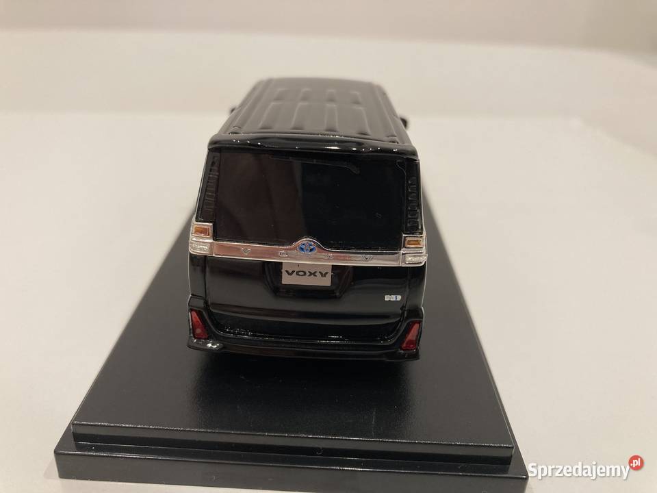HiStory TOYOTA VOXY HYBRID ZS 2019 143 Szczecin sprzedam