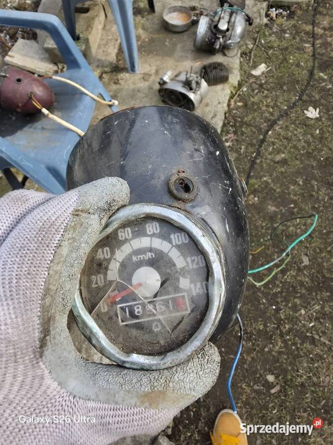 Lampa kompletna 200 pln osobowe Złocieniec