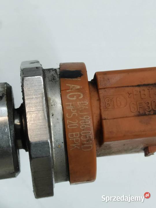 LISTWA WTRYSKOWA KOMPLET 079133316BM 40 TFSI sprzedam