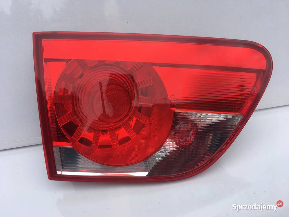 SEAT ALTEA 5P8 LEWA LAMPA W KLAPE Ostroróg