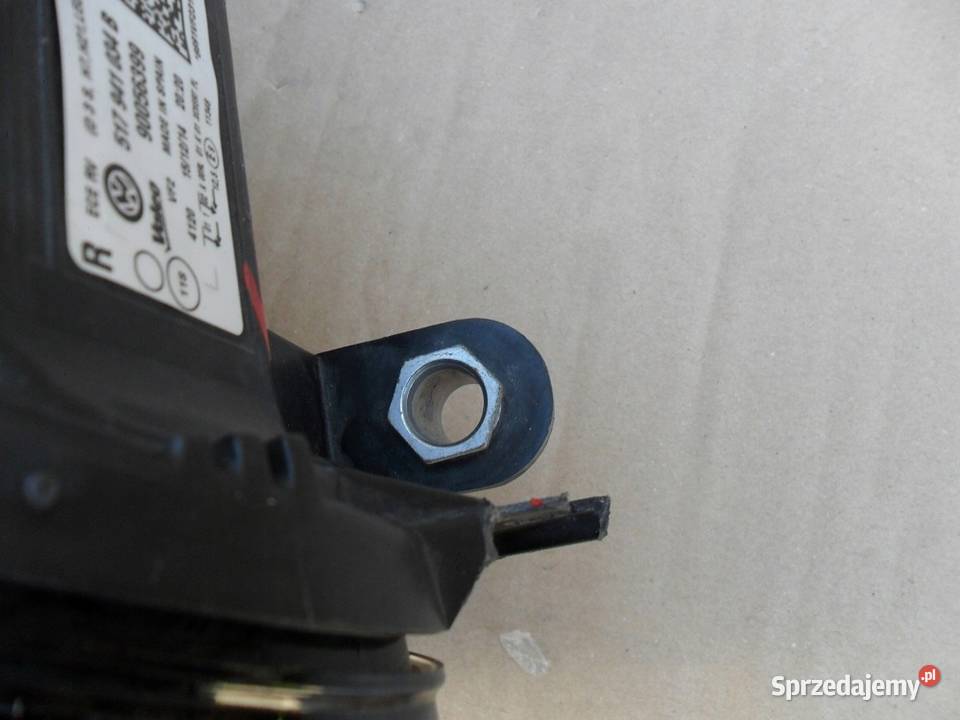 VW Volkswagen Sportsvan Lampa przód prawa xenon Nowy Tomyśl