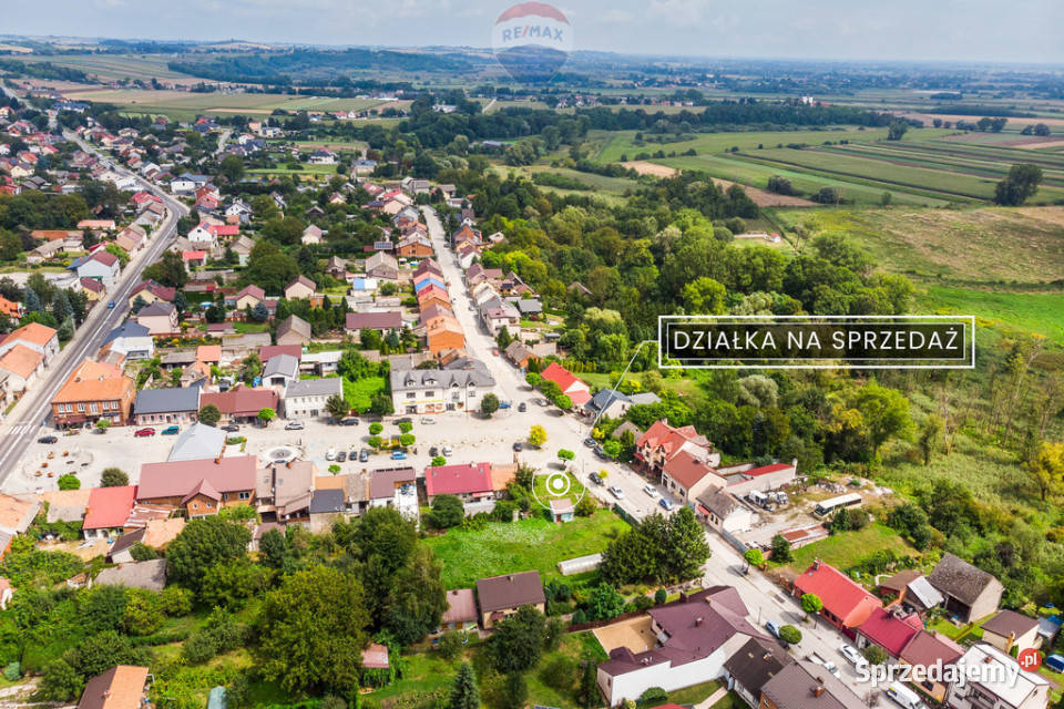 Narożna działka Nowy Rynek 9 Nowe Brzesko asfalt
