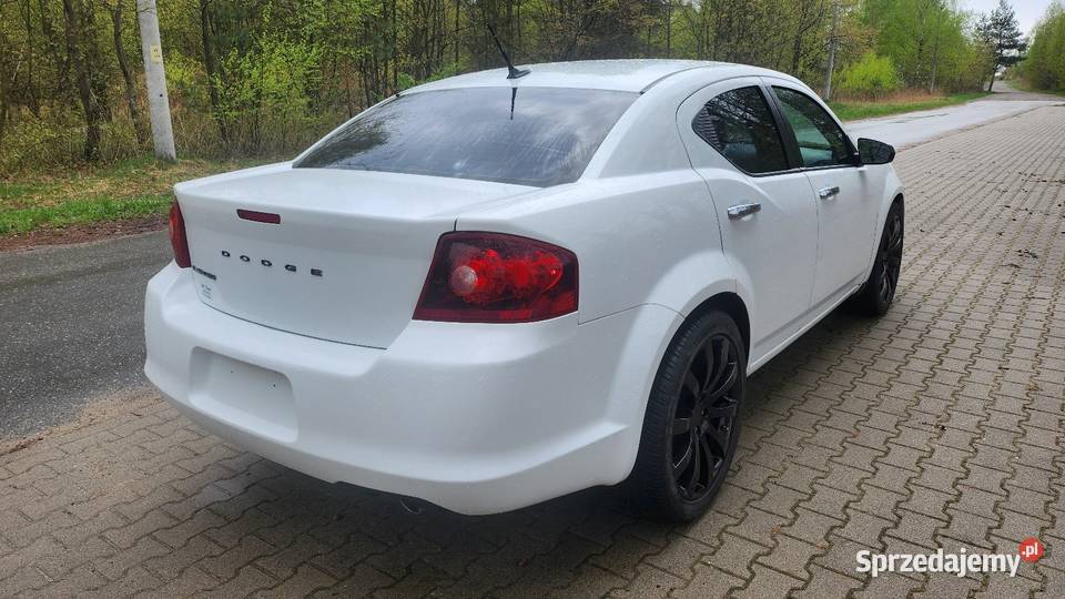 Dodge Avenger Lift 36 V6 benzyna 2014 283 Okazja Częstochowa
