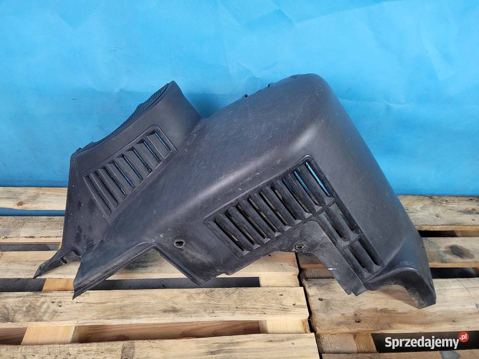 CASE IH PUMA 145 12r OBUDOWA TŁUMIKA WYDECHOWEGO