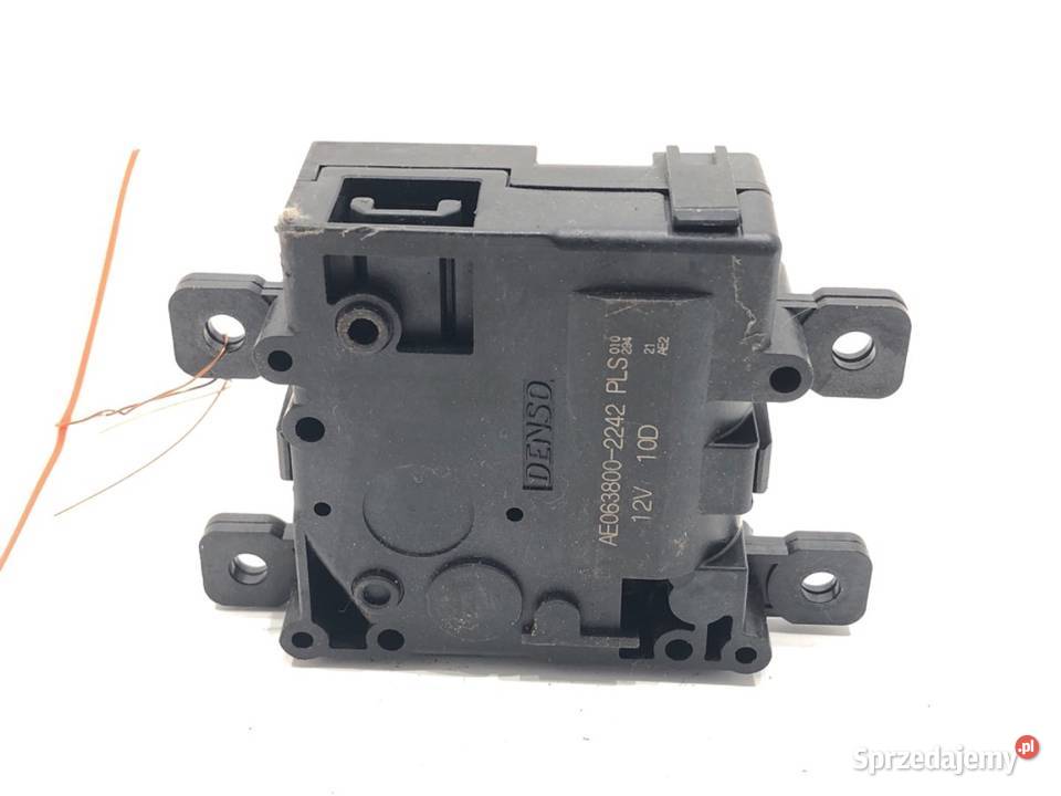 SILNIK NAGRZEWNICY TOYOTA AE0638002242 COROLLA sprzedam