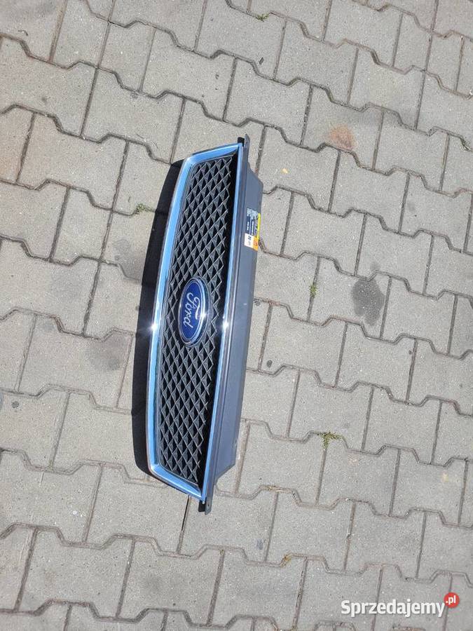 Ford focus c i 03 07 grill 3M51R8138