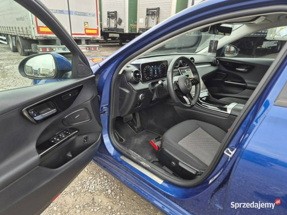 Mercedes C 200 W206 2021 4/5 Mercedes-Benz Komorniki
