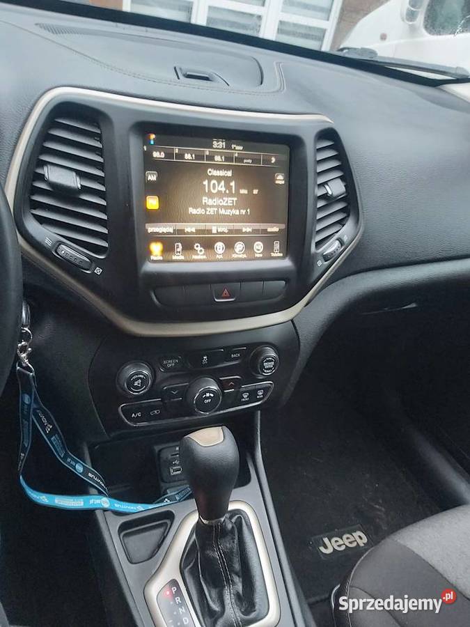 Jeep Cherokee kl SUV Chocznia