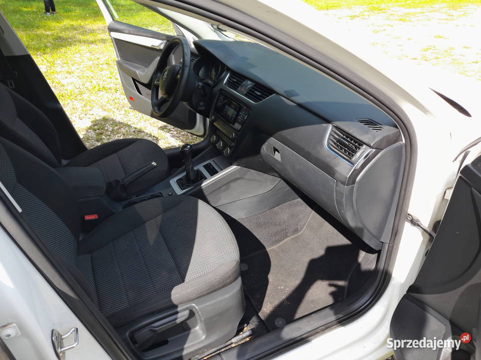 SKODA OCTAVIA 2014R 16 TDI PRZEBIEG 224 Rok produkcji 2014 Gliwice