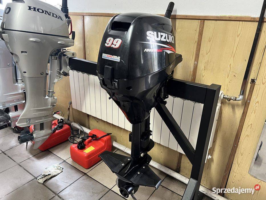 Silnik zaburtowy Suzuki DF 99 czesci pokrywa Kozienice
