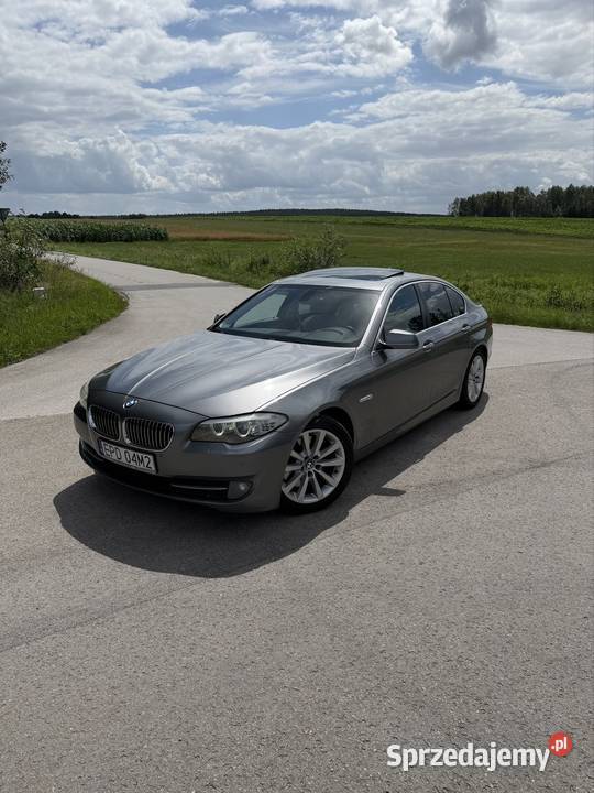 BMW F10 30D Duża Navi Skóry Automat Rok produkcji 2010 Radoszyce