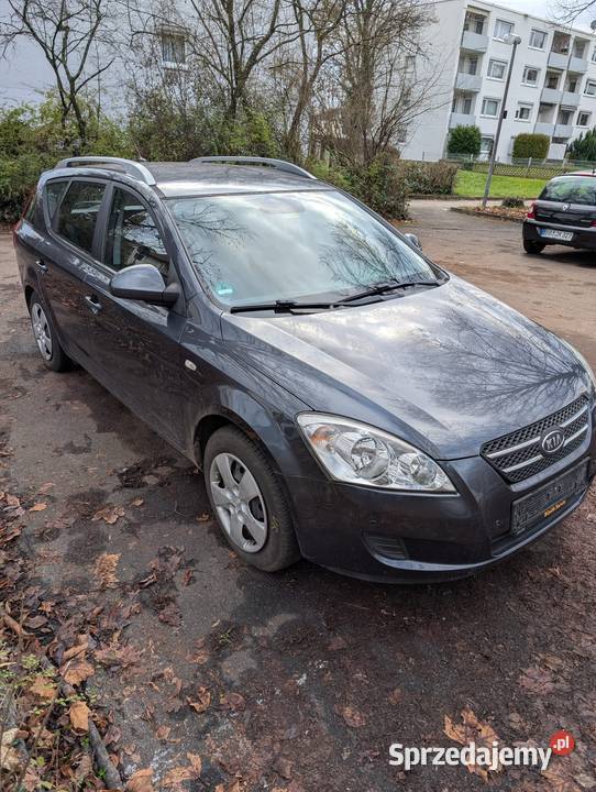 Kia ceed kombi diesel Łosiów
