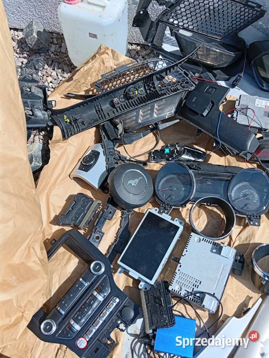 Ford Mutang 6 Generacja 2015 5o 420 hp całość na Niemce