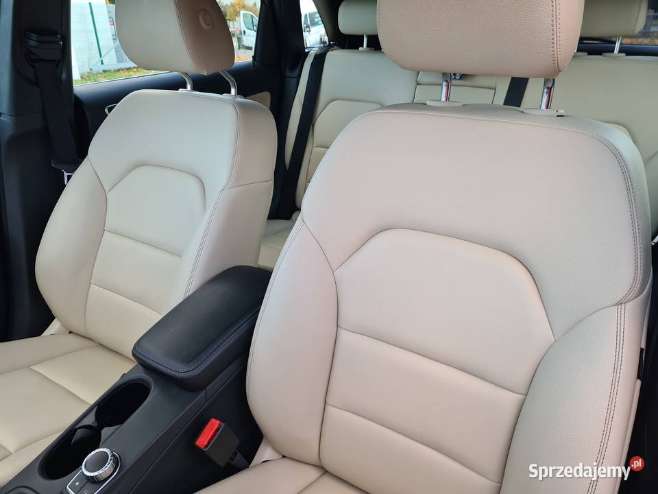 Mercedes B250 4matic 20 benzyna Automat Skóry wielofunkcyjna kierownica Olsztyn