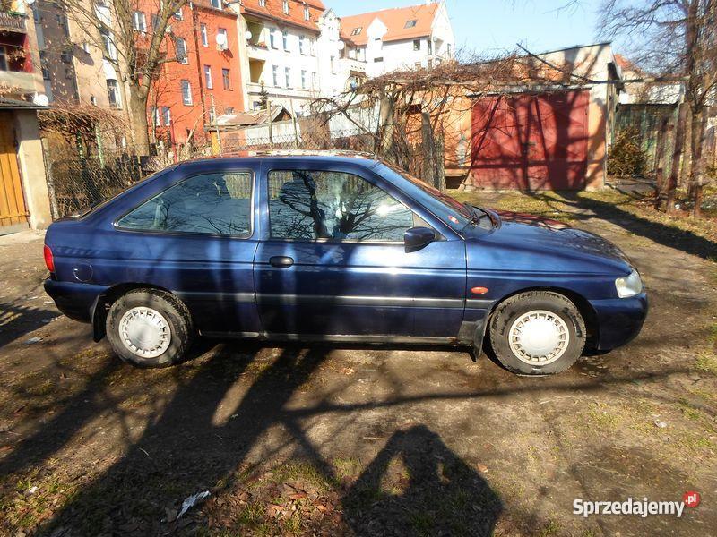 Ford escort v