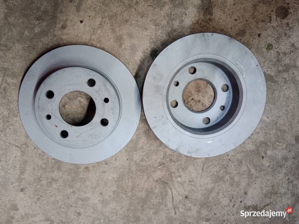 Tarcze fiat 126p Radoszyce