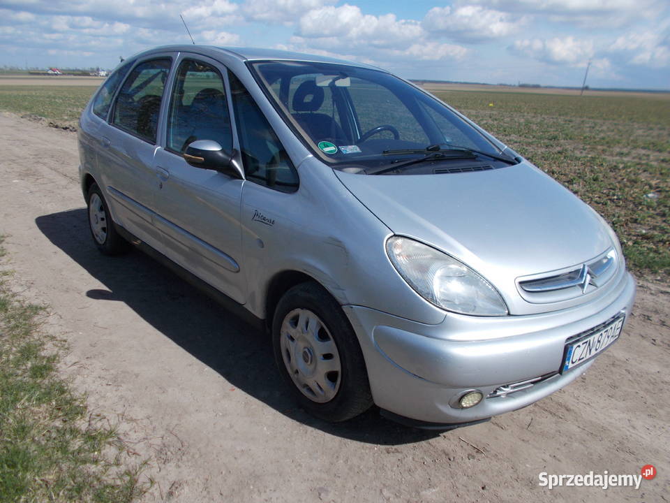 Citroen Xara Picasso 18 B 2003 r kujawsko-pomorskie Żnin