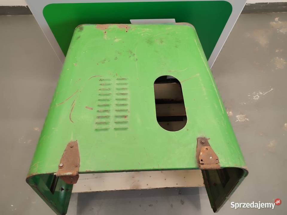 Maska pokrywa silnika JOHN DEERE 4400 Pozostałe Wilkowo