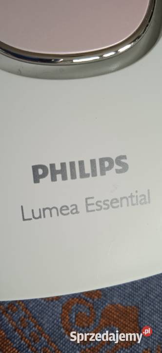 DEPILATOR LASEROWY LUMEA ESSENTIAL PHILIPS sprzedam