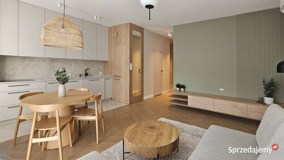 NOWY APARTAMENT W MIASTECZKU WILANÓW