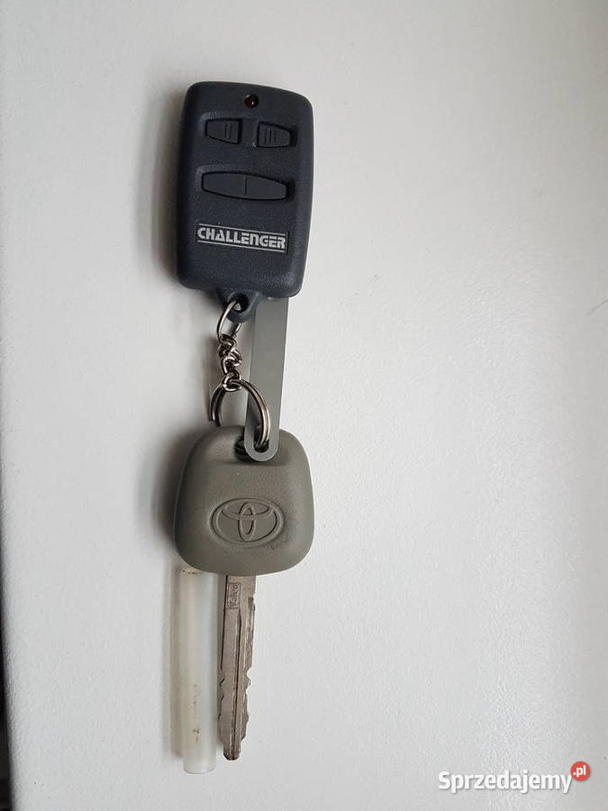 Kluczyk oryginalny TOYOTA YARIS I z pilotem podlaskie Białystok