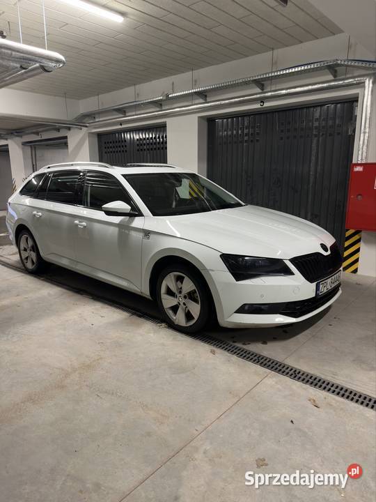 Skoda Superb 3v 20TDI 150 gniazdo AUX