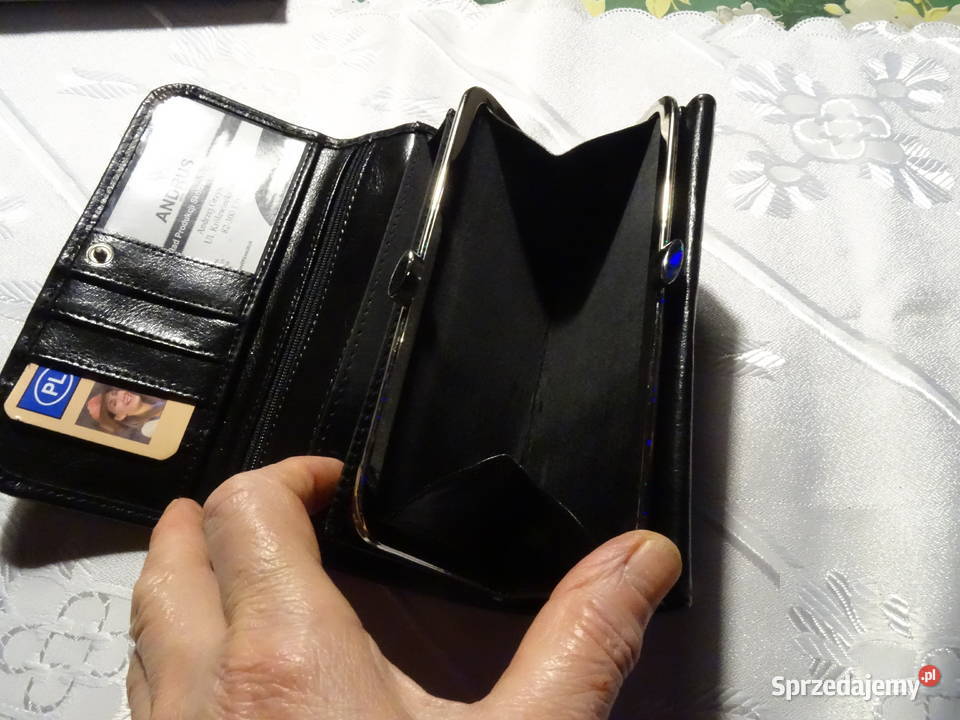 Portfel skórzany czarny solidny polskiej firmy mazowieckie Różan