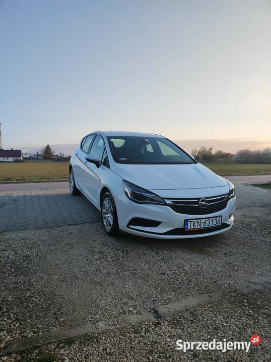 Opel Astra K Końskie