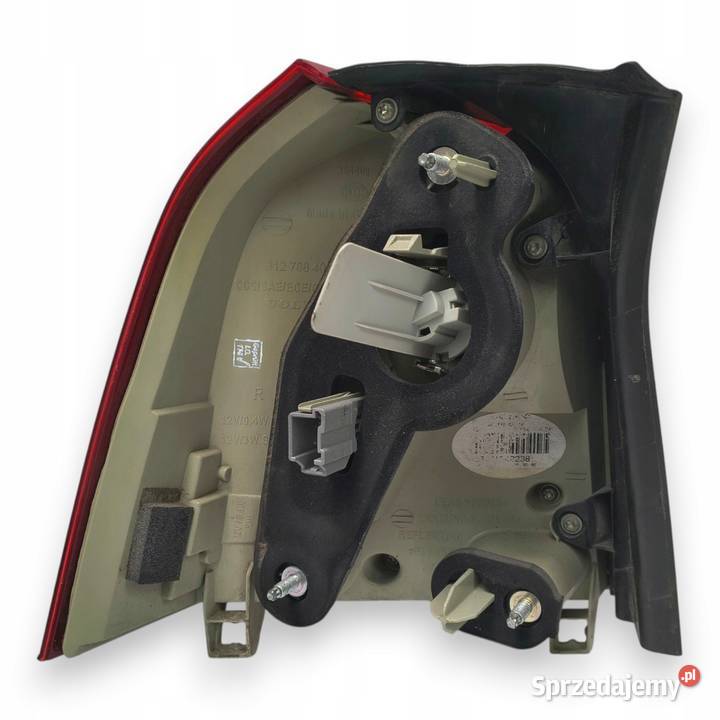 LAMPA PRAWA Volvo V70 III XC70 20072013 tylna Chełm