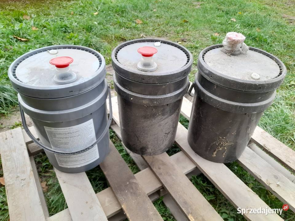 Kanister wiadro oleju shell John deere 20 l sprzedam