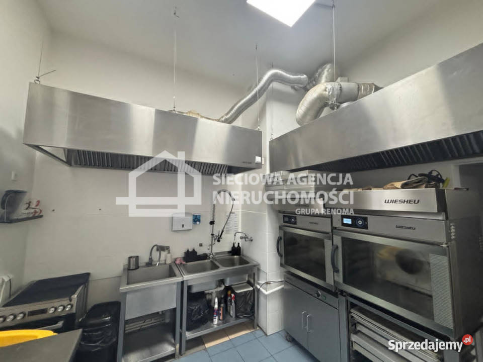 sprzedaży lokalu 8322m Gdynia Sprzedaż