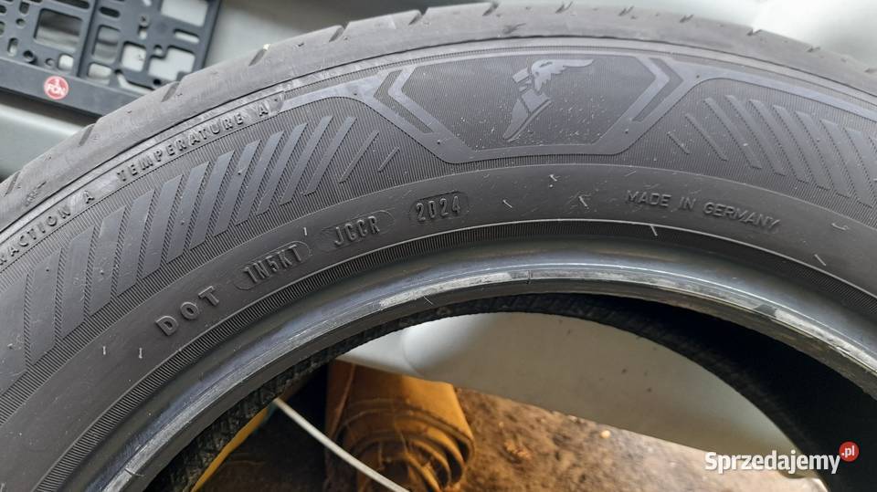 Komplet opon 4 sztuki Goodyear Efficientgrip 2 Garby