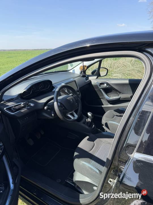 Peugeot 208 16 eHDi 92 Ekonomiczny zadbany wielkopolskie Brzezie