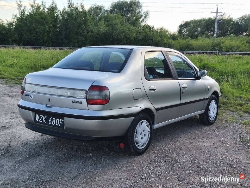 Fiat Siena 12 75 koni wzorowy stan 82 przebiegu nieuszkodzony Łuków