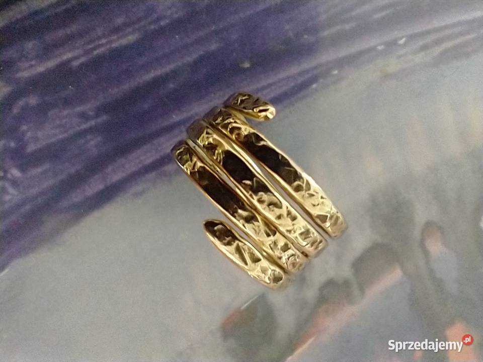 Pierścionek spirala mosiądz złoty metaloplastyka Łódź sprzedam
