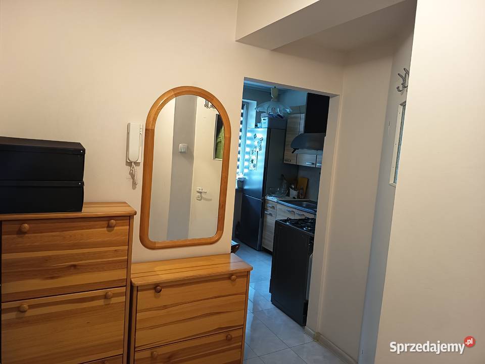 Kawalerka na Ślichowicach z osobną kuchnią sieć Kielce sprzedam