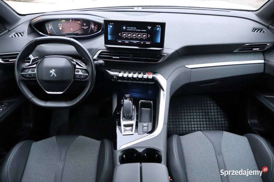 Peugeot 3008 12 PureTech przyciemniane szyby