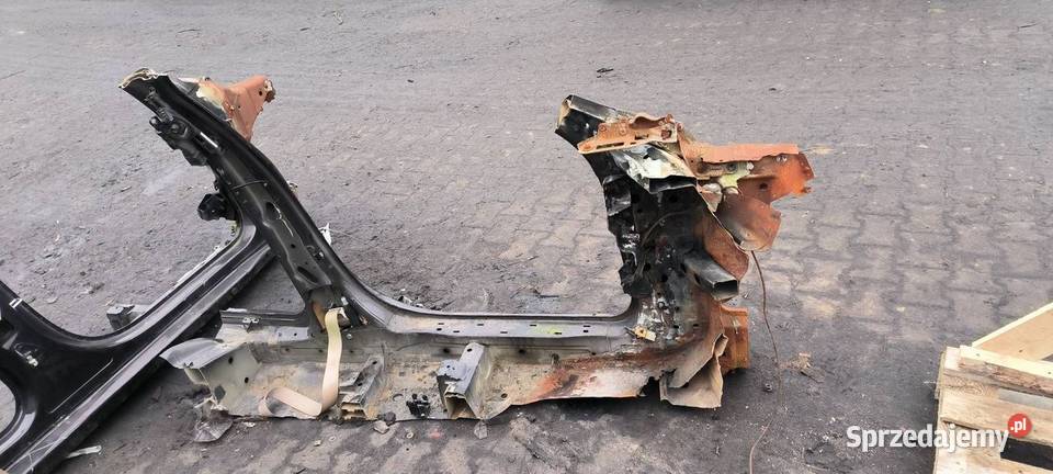PRÓG LEWY PORSCHE PANAMERA LM8Y Lipno
