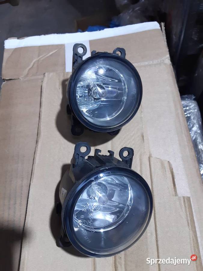 Lampy przeciwmgielne VALEO Chomentówek