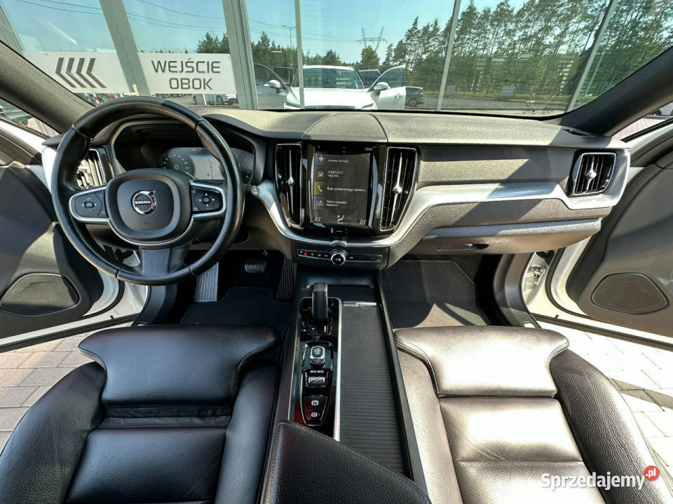 Volvo XC 60 Full LED Kamera Skóra EleKlapa Navi bluetooth