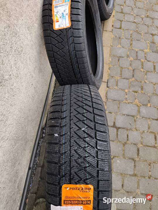 Nowe opony zimowe 22555R19 sprzedam