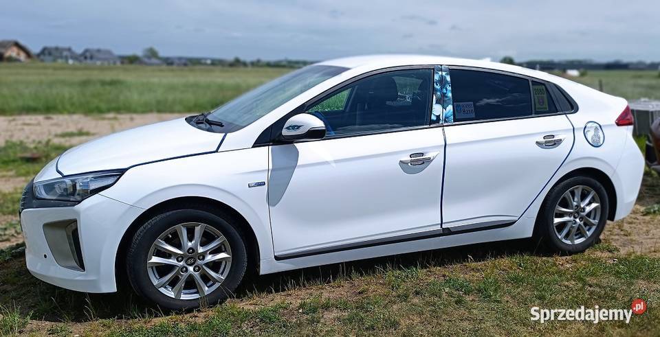 Hyundai Ioniq