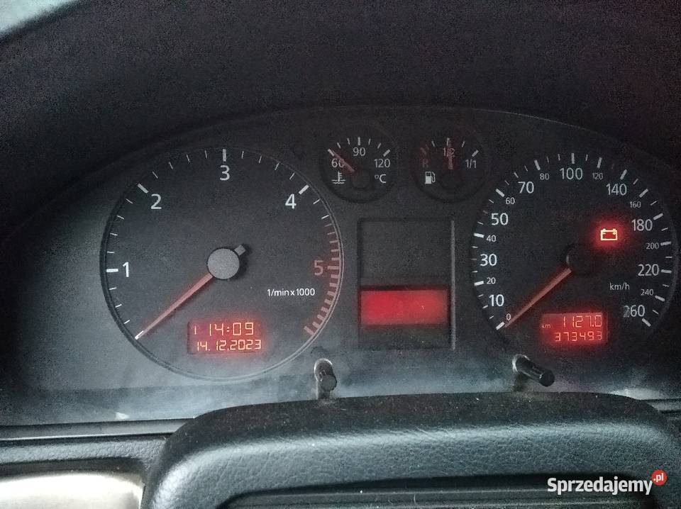 Audi a4 B5 polift 99 na części Kombi Kalisz