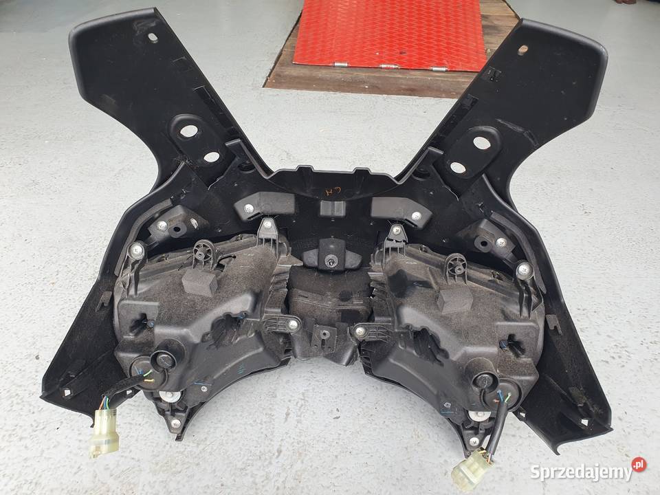 Yamaha R3 yzf 300 1924 lampa przód reflektor led Reflektory i halogeny wielkopolskie Grońsko