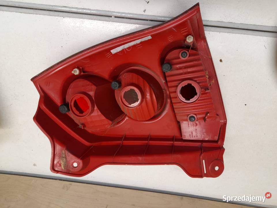 SUZUKI ALTO NISSAN PIXO LAMPA LEWY TYŁ LEWA Goleniów