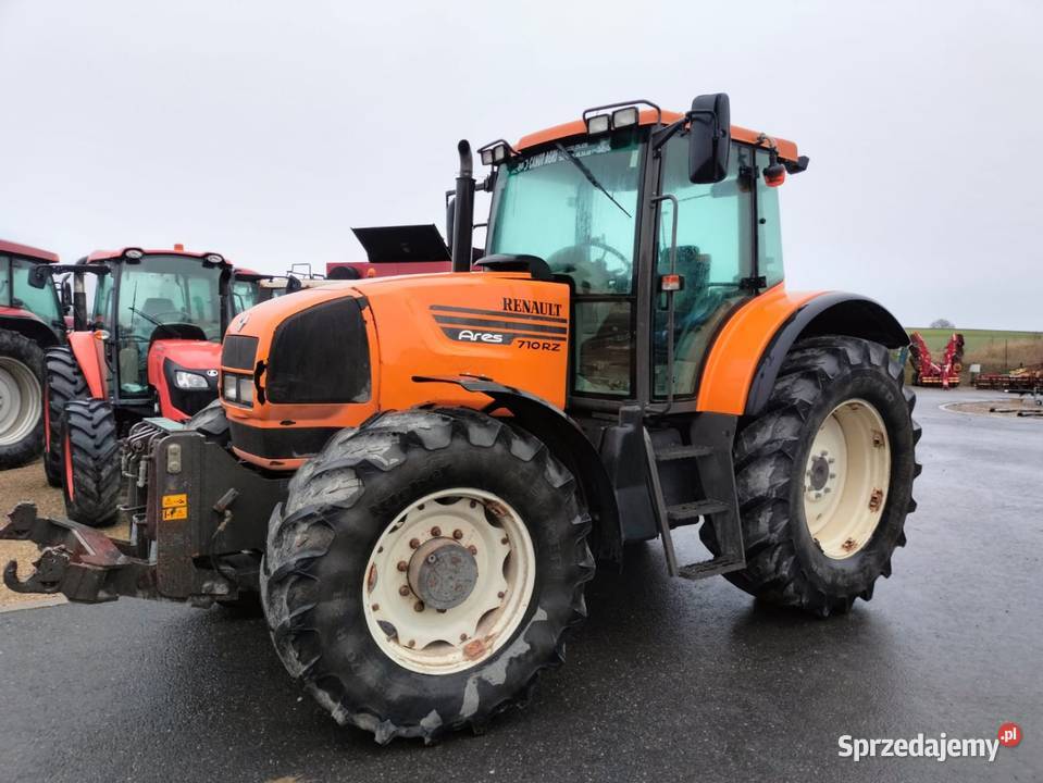Renault Ares 710 Zbuczyn