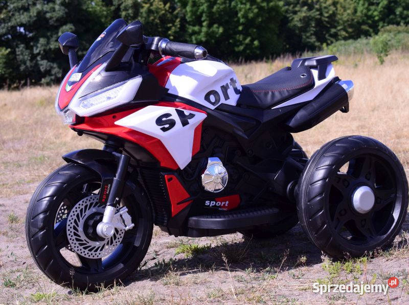 Autko motorek MEGA MOTOR 3 KOŁOWY na akumulator Myszków sprzedam