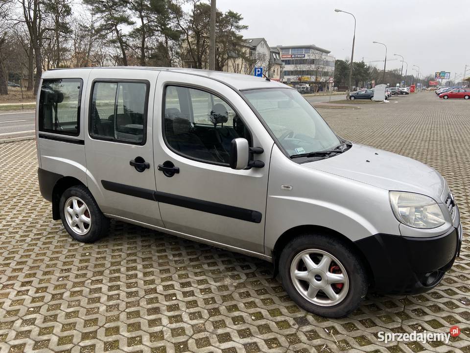 Fiat Doblo II 13 Multijet 7 osobowy Van / Minibus Doblo Warszawa