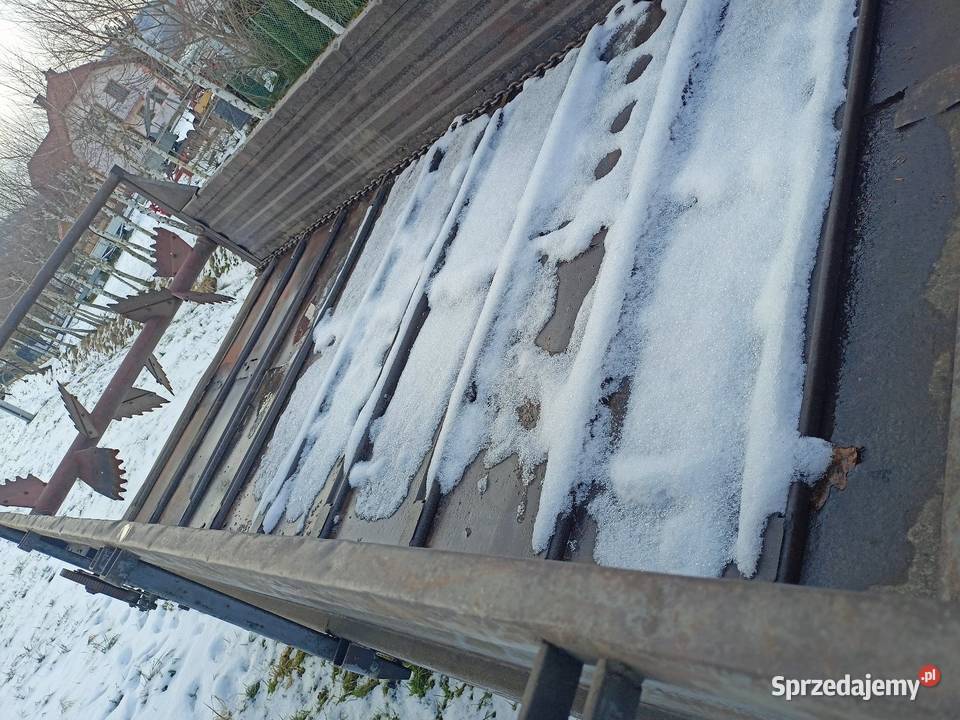 Rozrzutnik obornika w oryginale agromet czarna