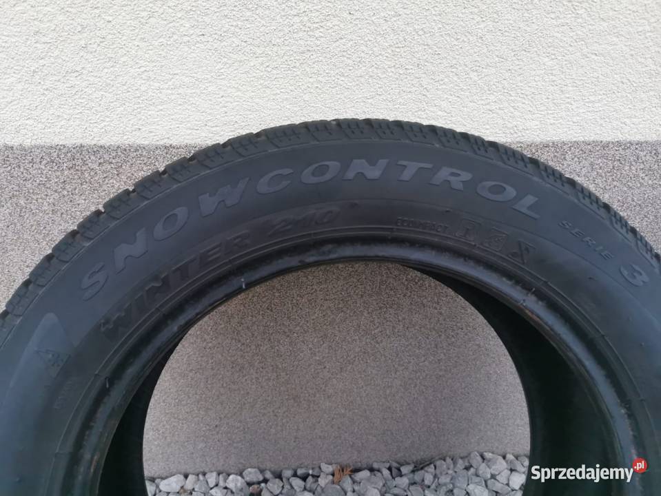 2 Sztuki Opon 20555 R16 Pirelli SNOWCONTROL Samochodowe Dziecinów sprzedam